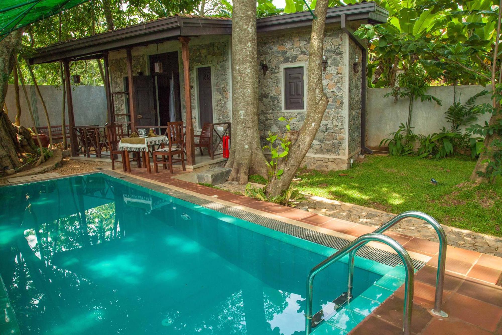 Villa Pinnawala מראה חיצוני תמונה
